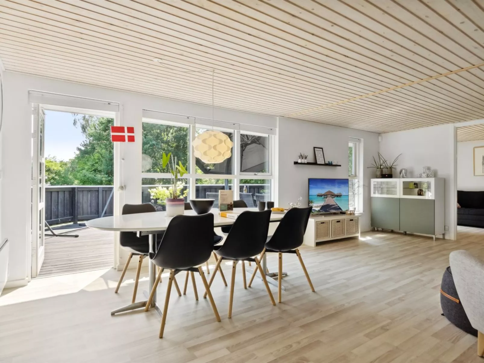 "Felippa" -  from the sea-Binnen