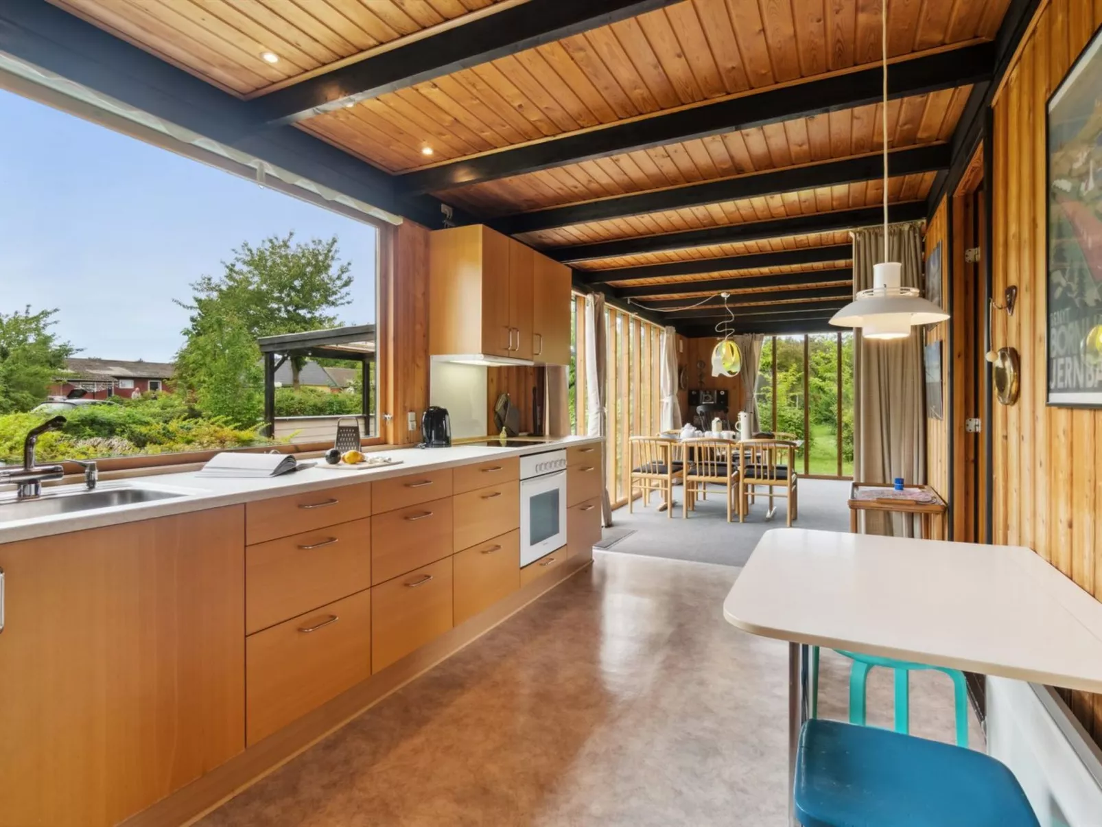 "Morten" - 120m from the sea-Binnen