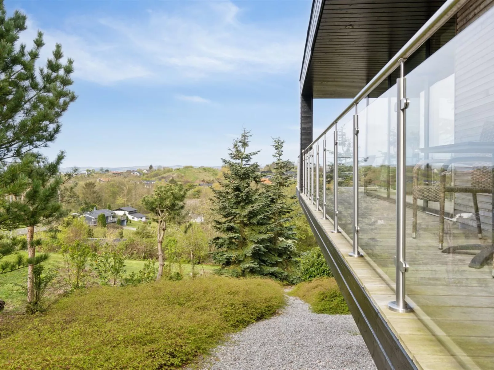 "Iarund" - 600m from the sea-Buiten