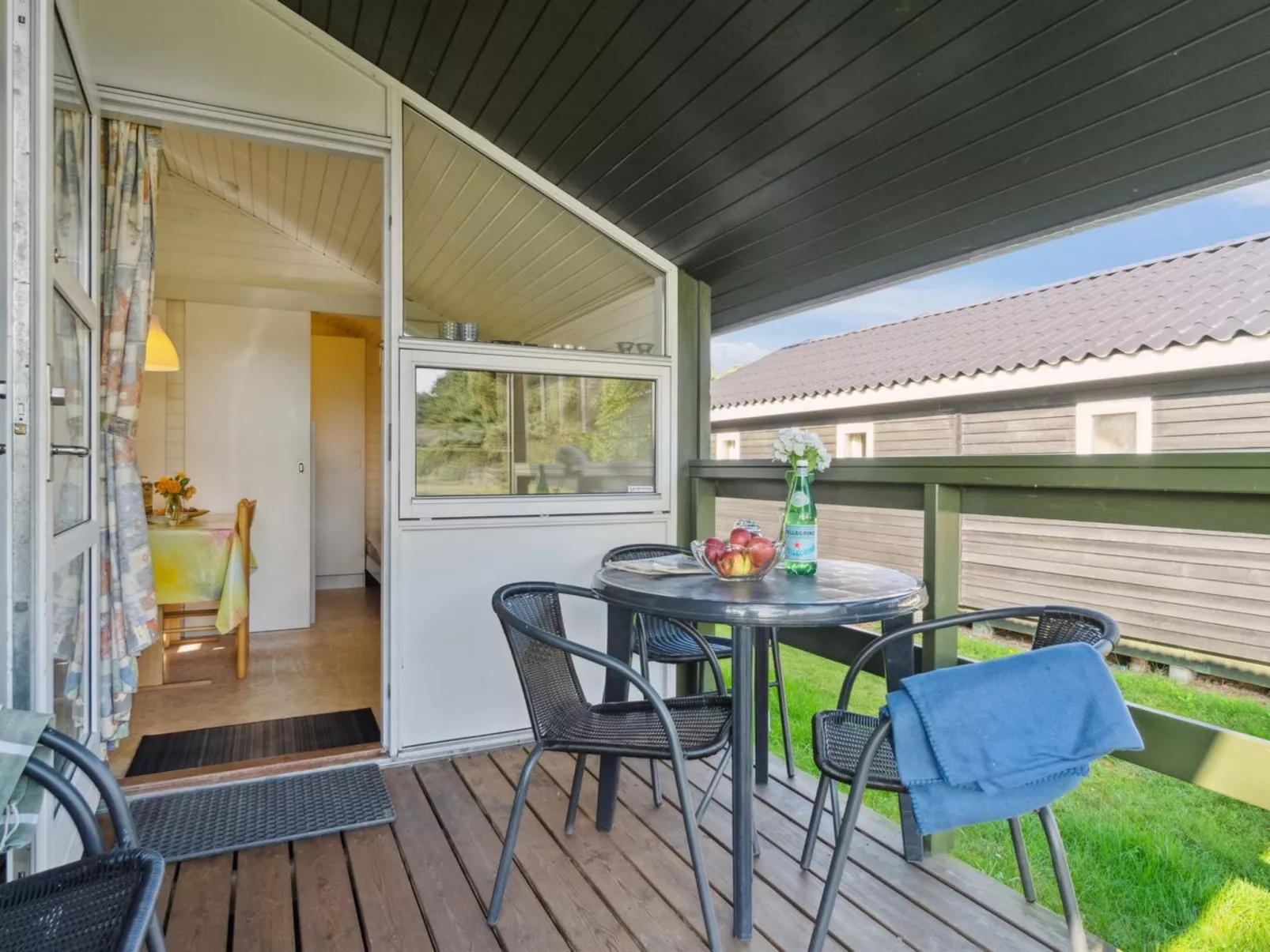 "Johan" - 200m from the sea-Buiten