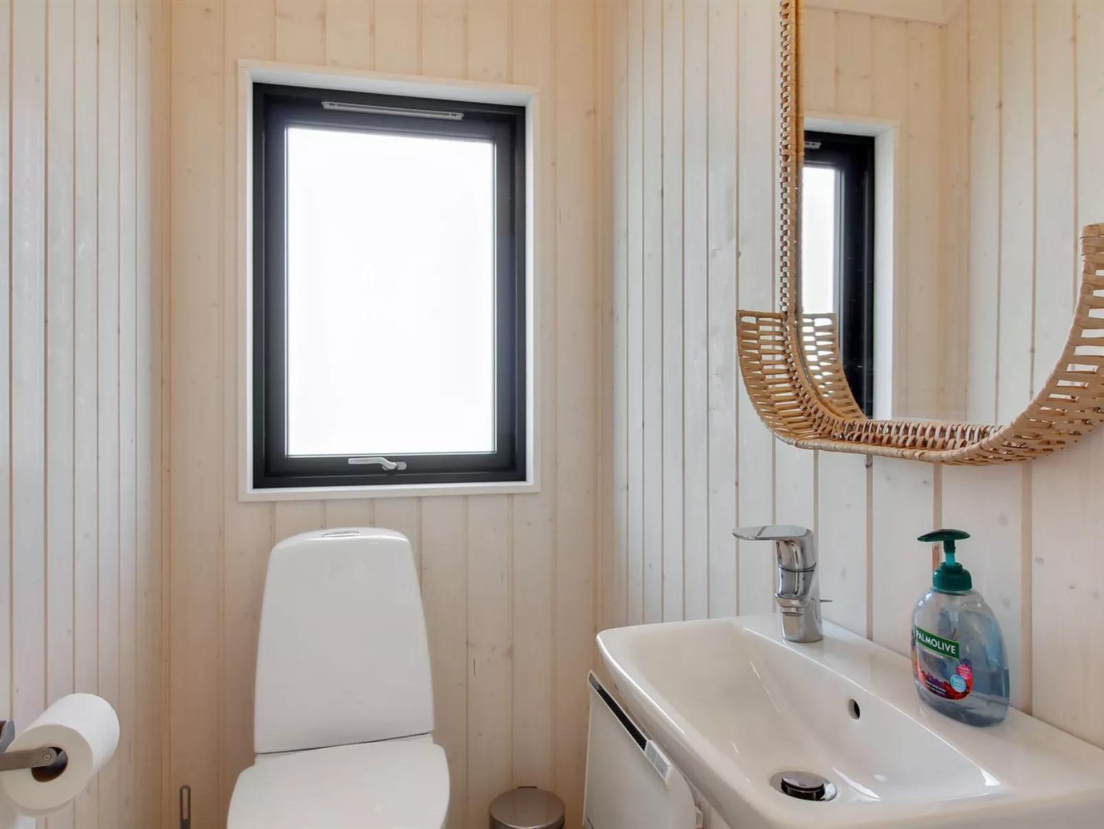 "Auno" - 140m from the sea-Binnen