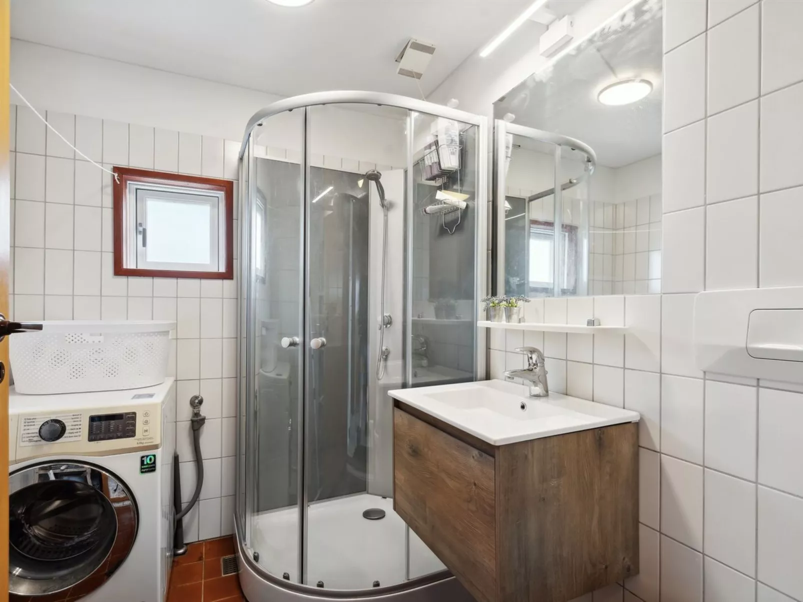 "Wolter" - 700m from the sea-Binnen