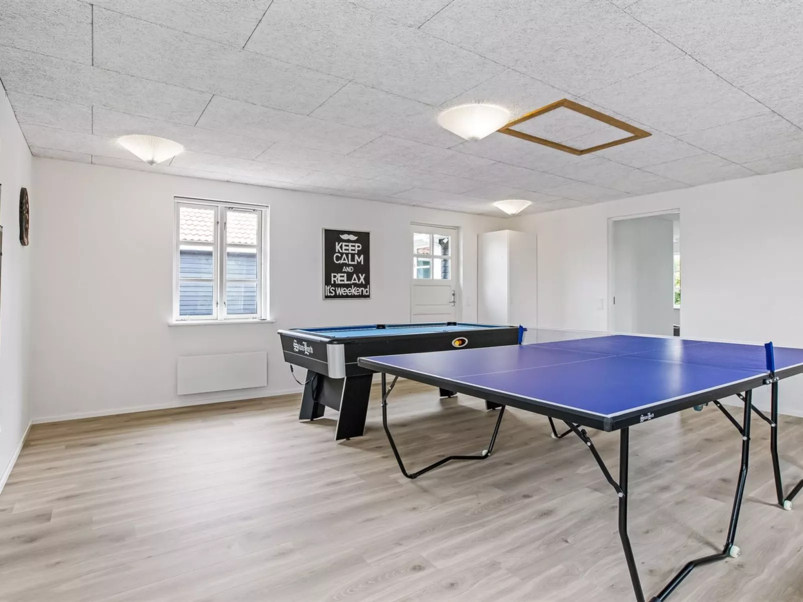 "Torhild" - 700m from the sea-Binnen