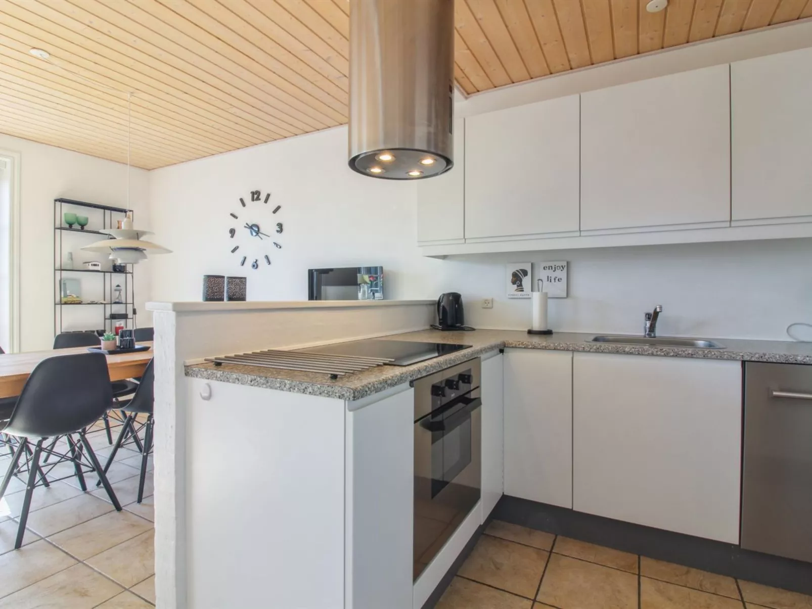 "Alessandra" - 500m from the sea-Binnen