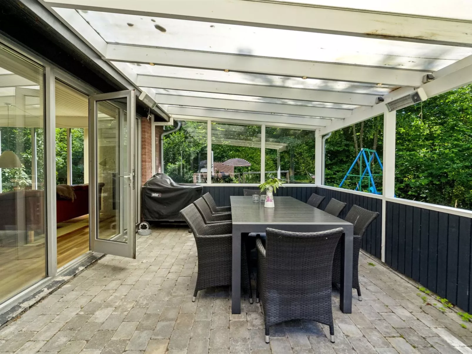 "Ingebrit" - 7km from the sea-Buiten