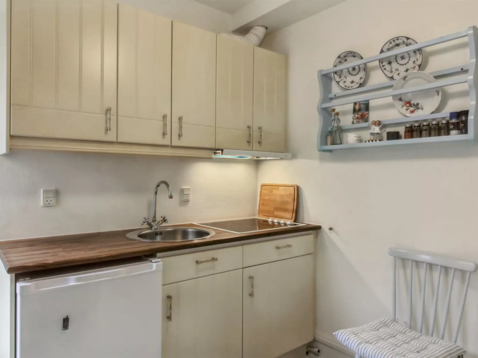 "Marisol" - 700m from the sea-Binnen