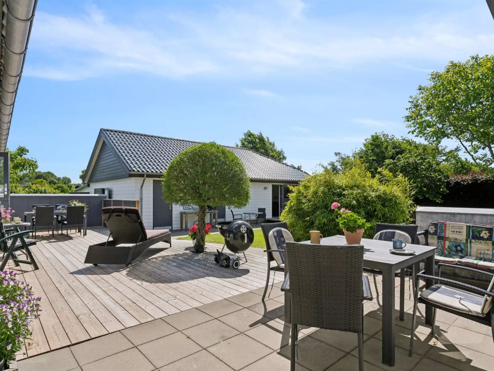 "Alona" - 90m from the sea-Buiten