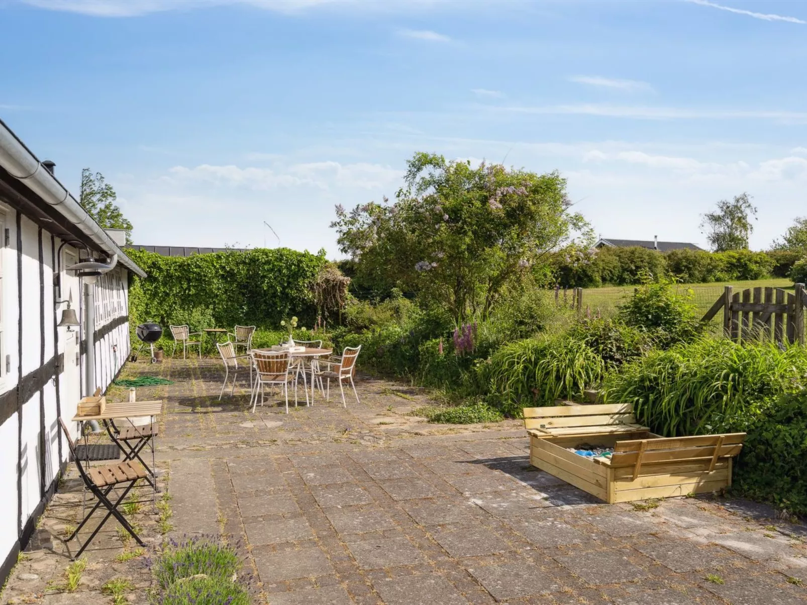 "Ilkka" - 220m from the sea-Buiten