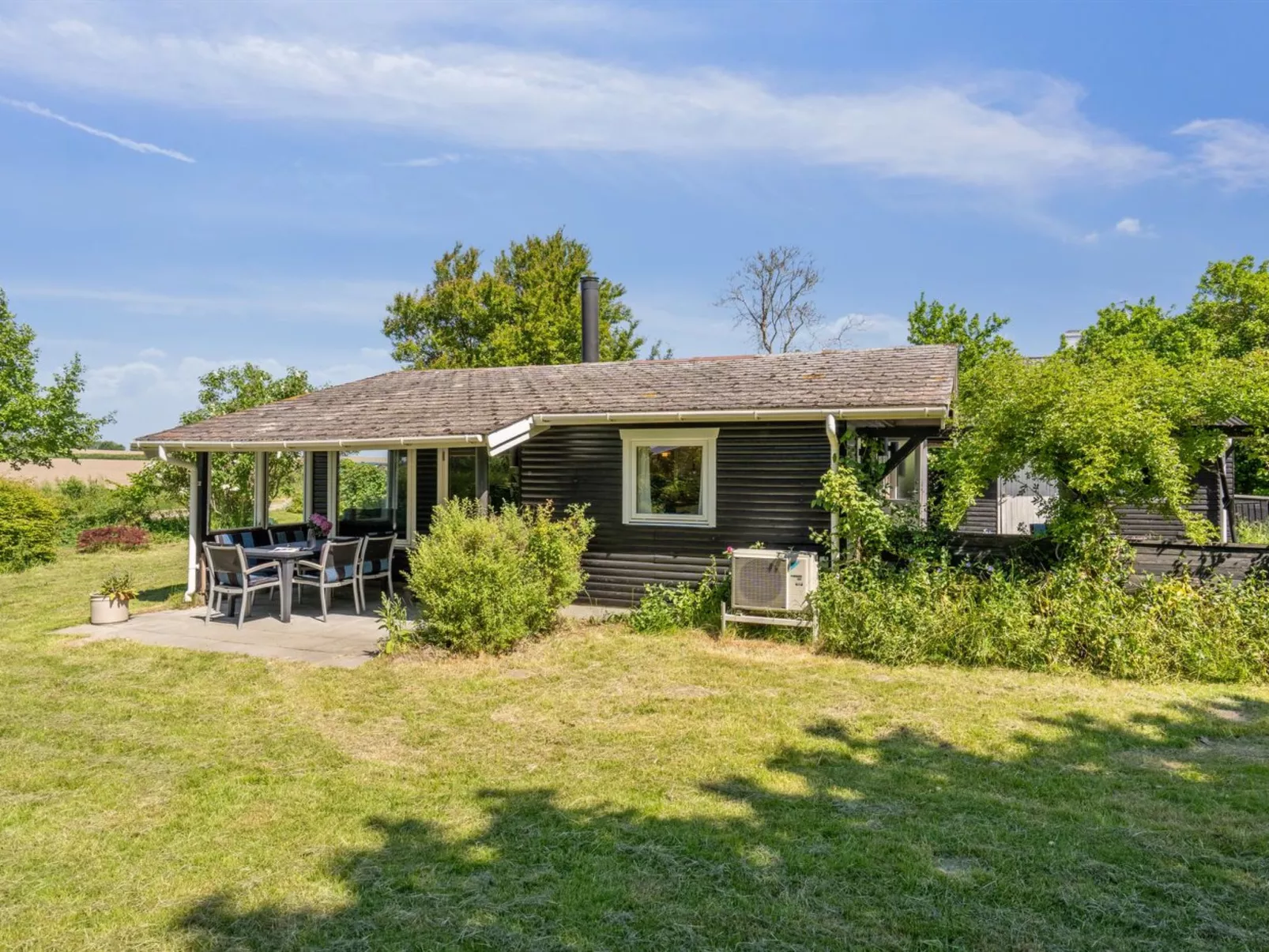 "Benthe" - 200m from the sea-Buiten