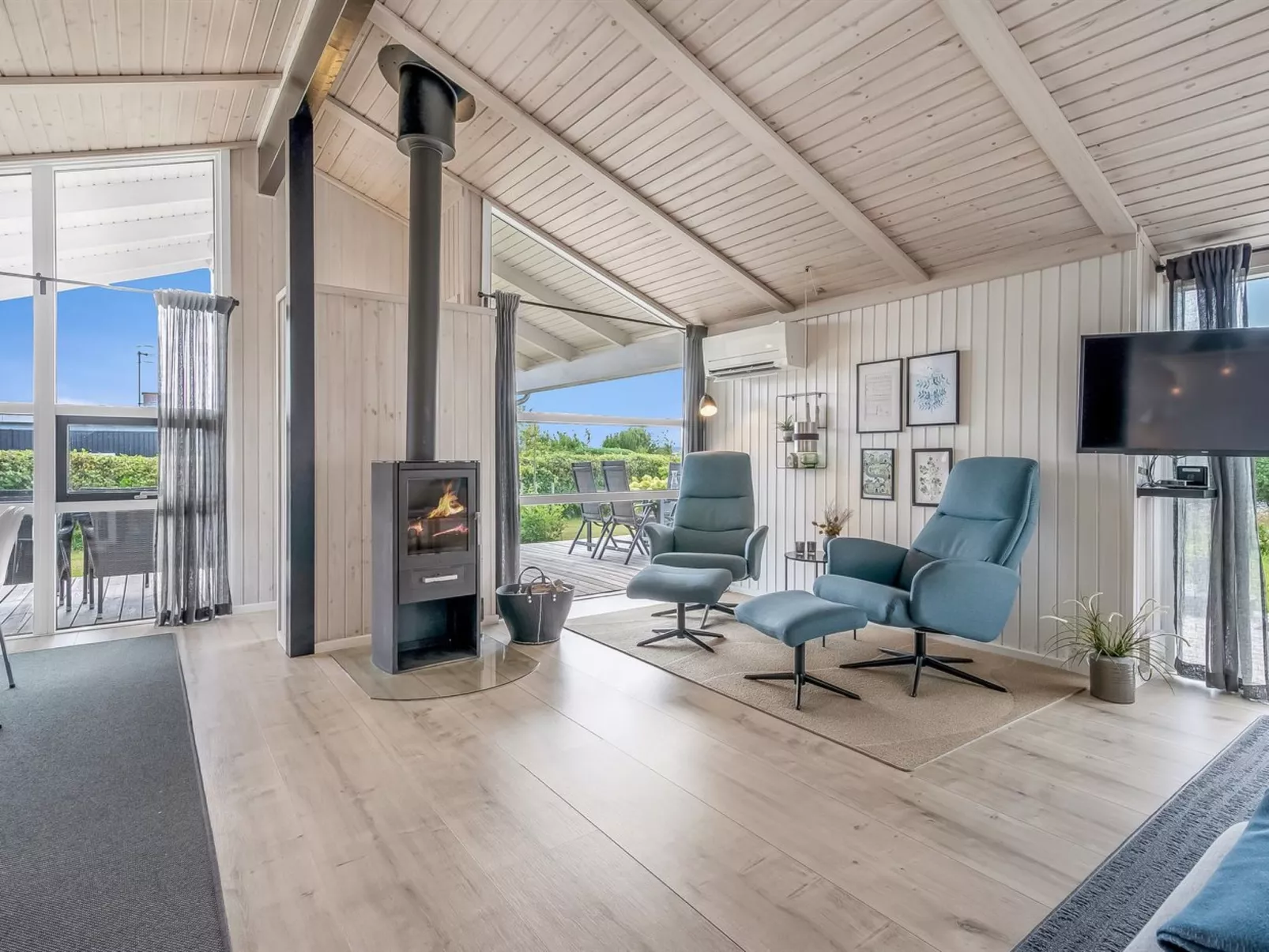 "Asko" - 350m from the sea-Binnen