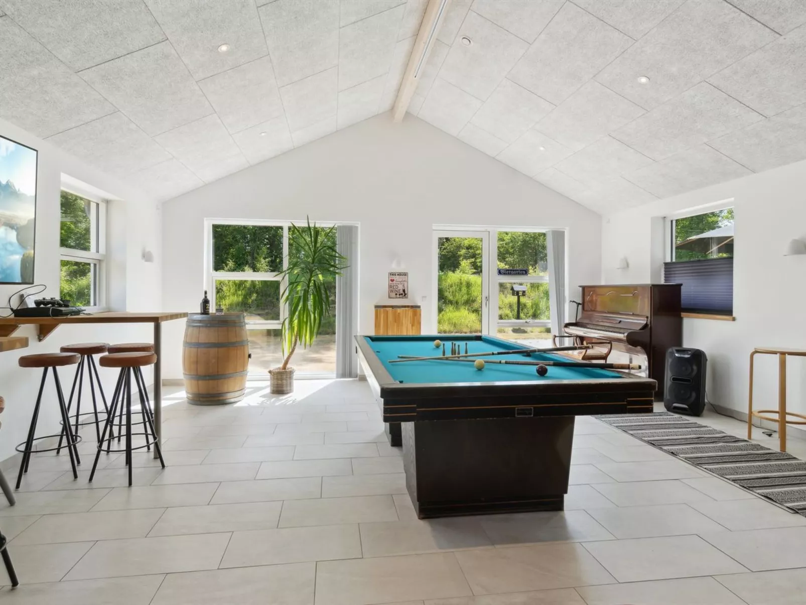 "Swarthovde" -  from the sea-Binnen