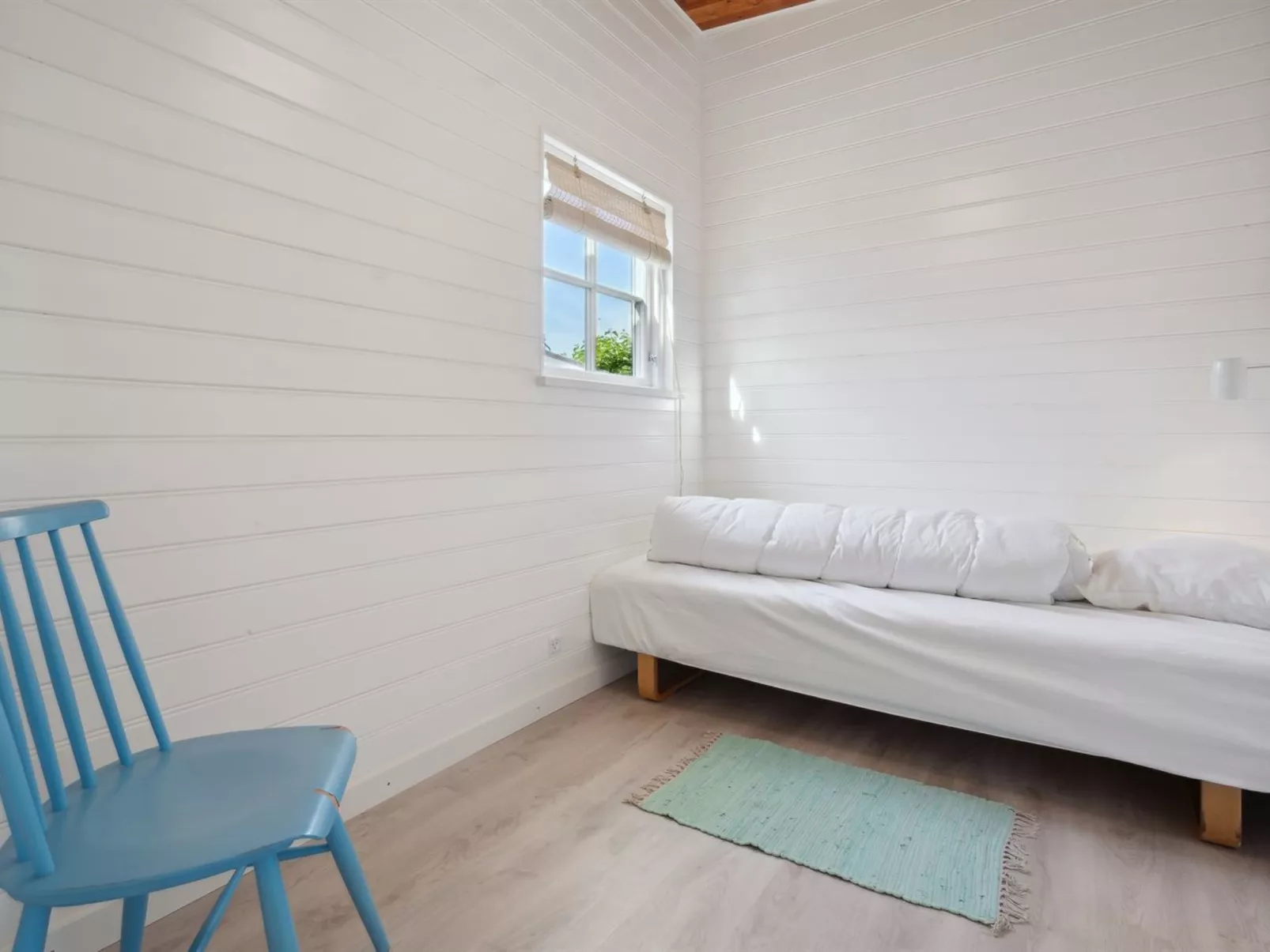 "Thrugils" - 200m from the sea-Binnen