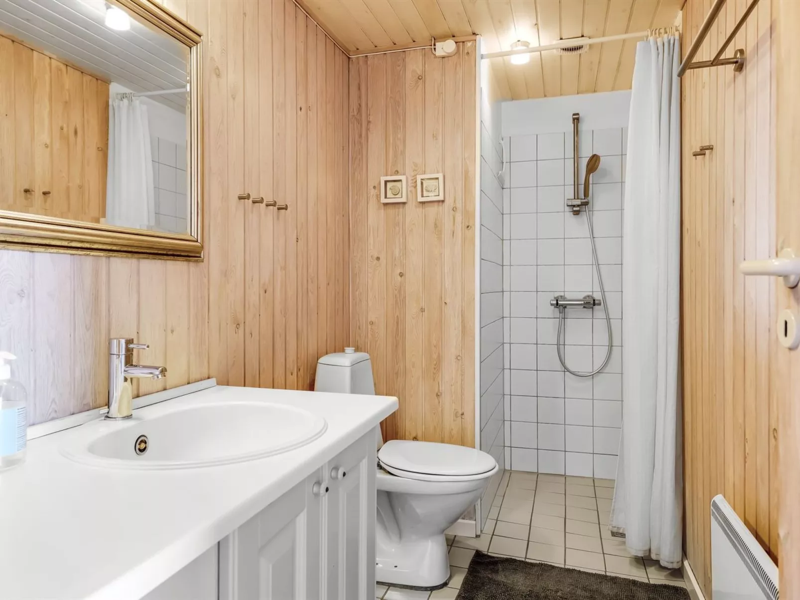 "Arild" - 300m from the sea-Binnen