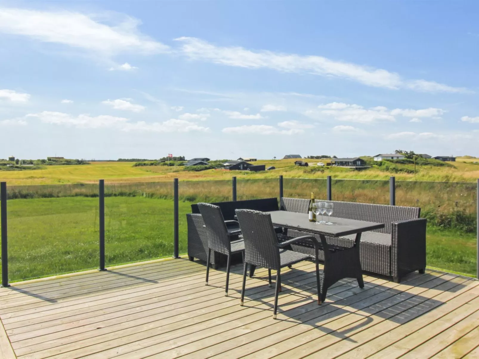 "Månviva" - 500m from the sea-Buiten