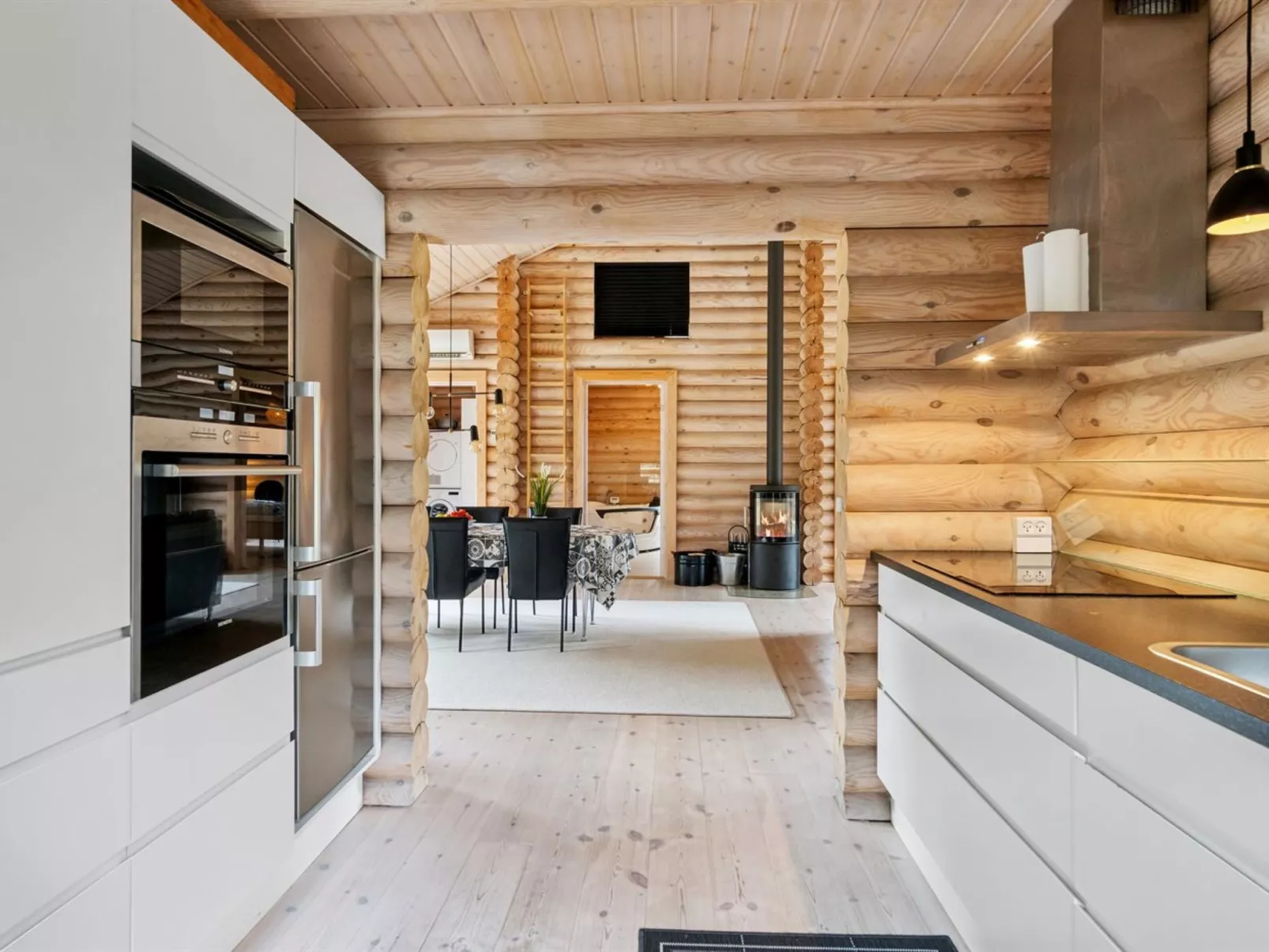 "Luzy" - 1km from the sea-Binnen