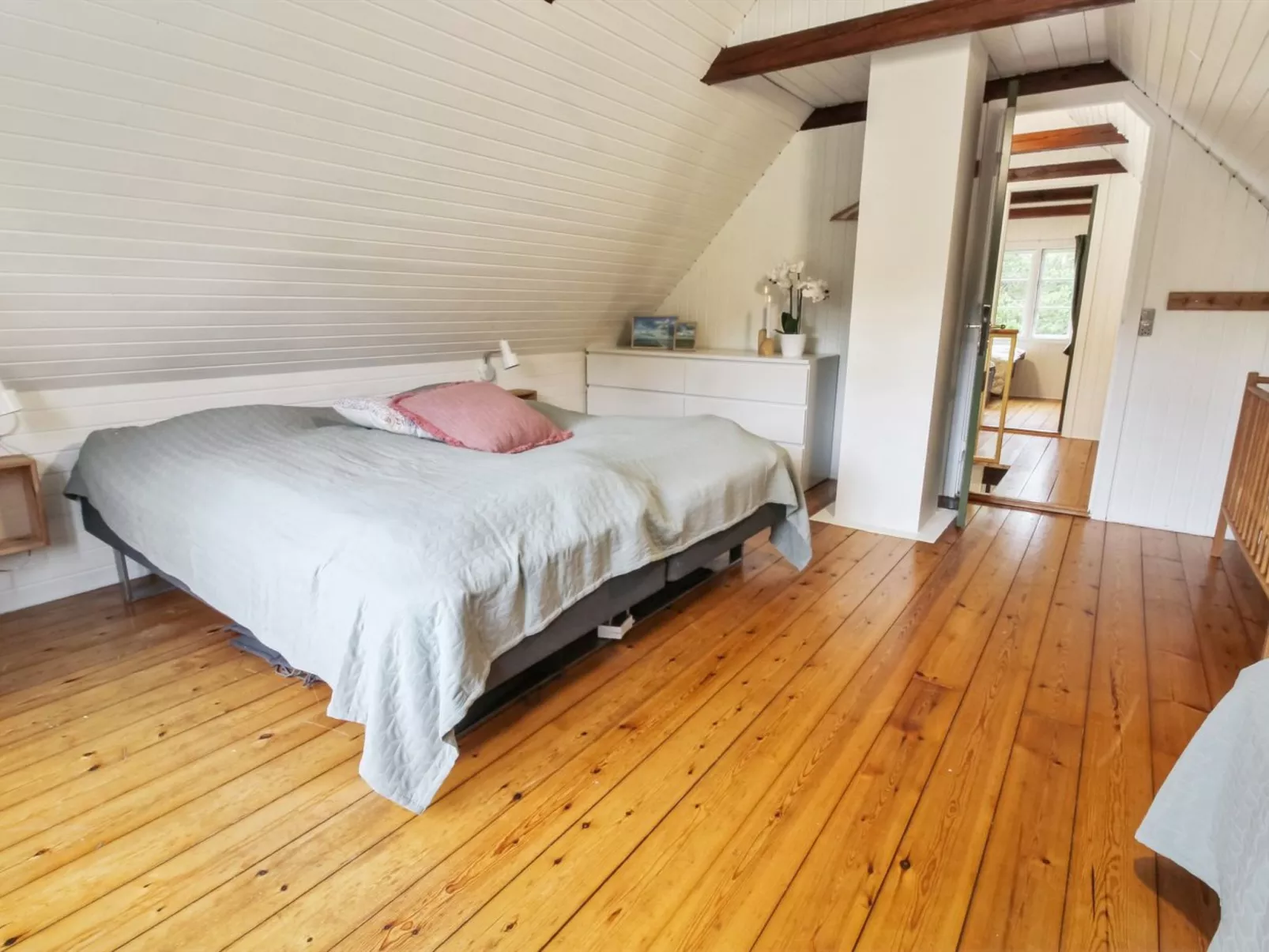 &quot;Hila&quot;-Binnen