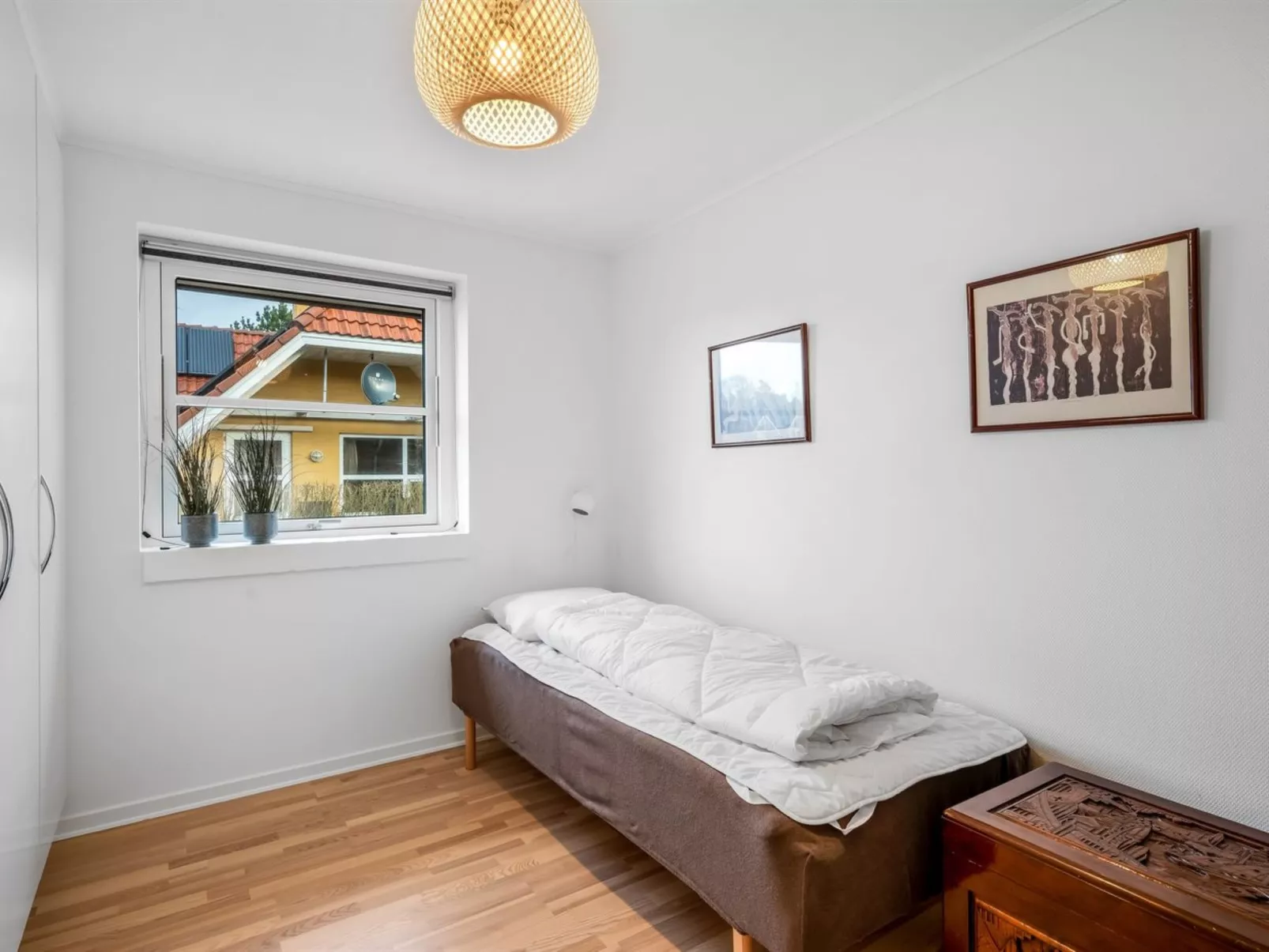 "Elsi" - 1.3km from the sea-Binnen