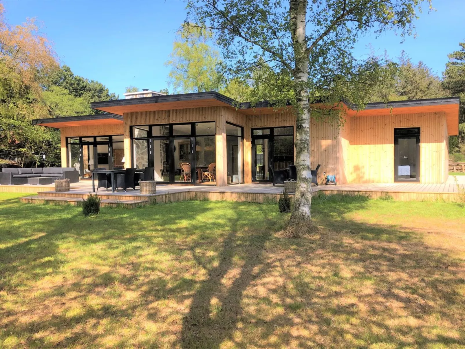 "Sune" - 175m from the sea-Buiten