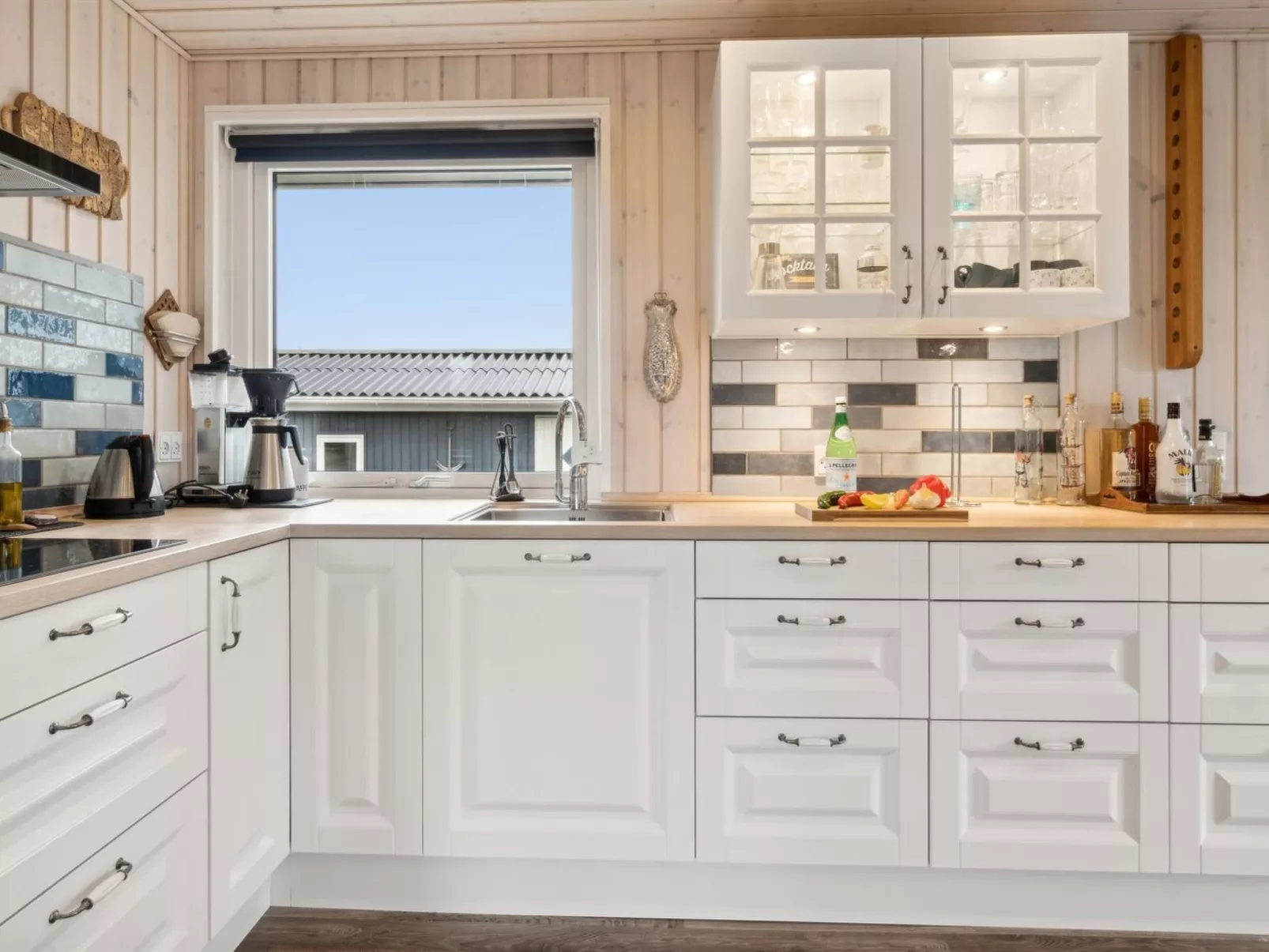 "Gyrid" - 150m from the sea-Binnen