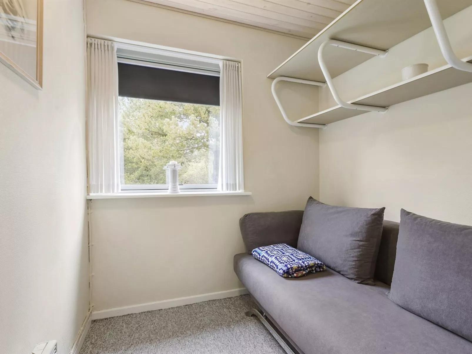 "Gisa" - 400m from the sea-Binnen