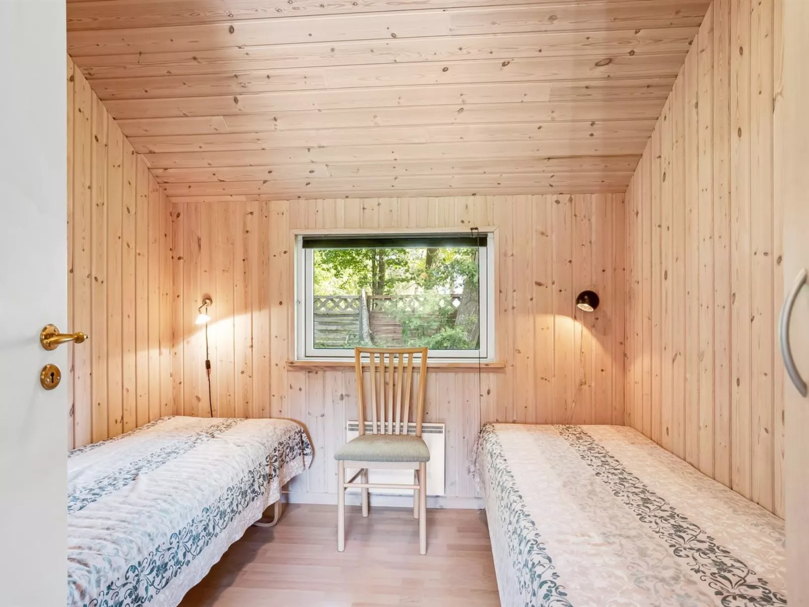 "Silke" - 600m from the sea-Binnen