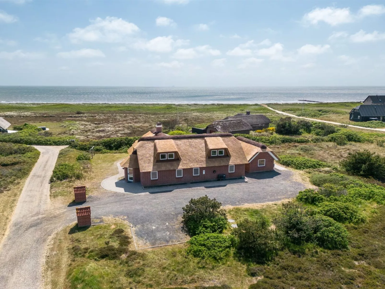 "Stillan" - 150m from the sea-Buiten