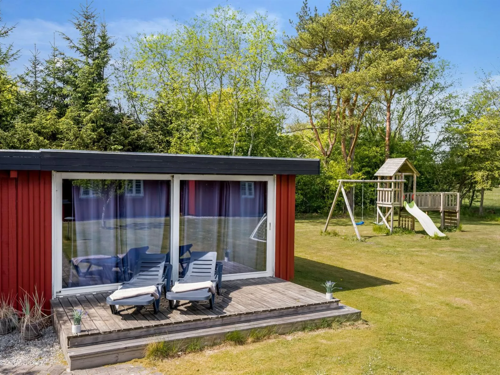 "Soile" - 12km from the sea-Buiten