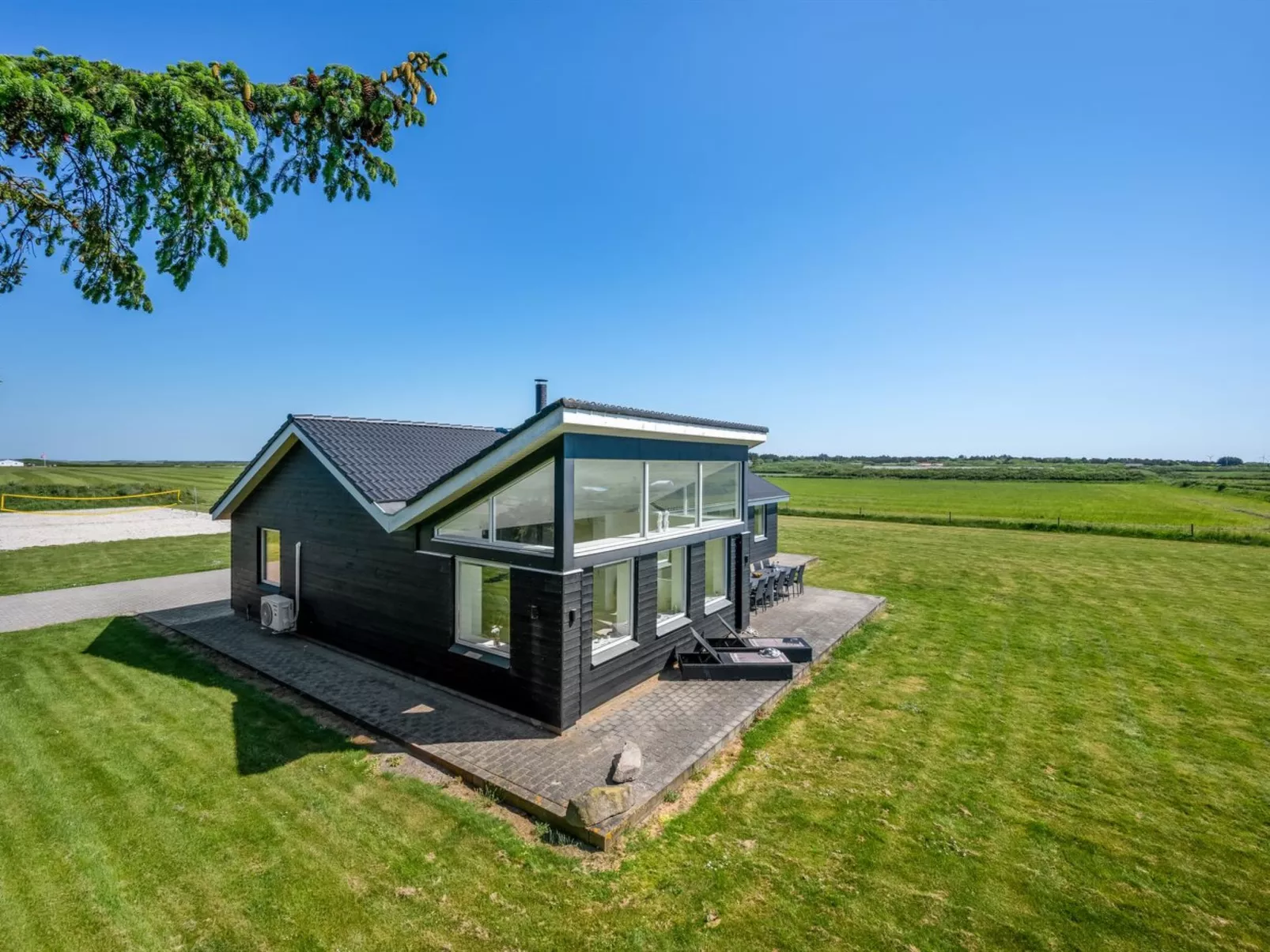 "Germund" - 770m from the sea-Buiten