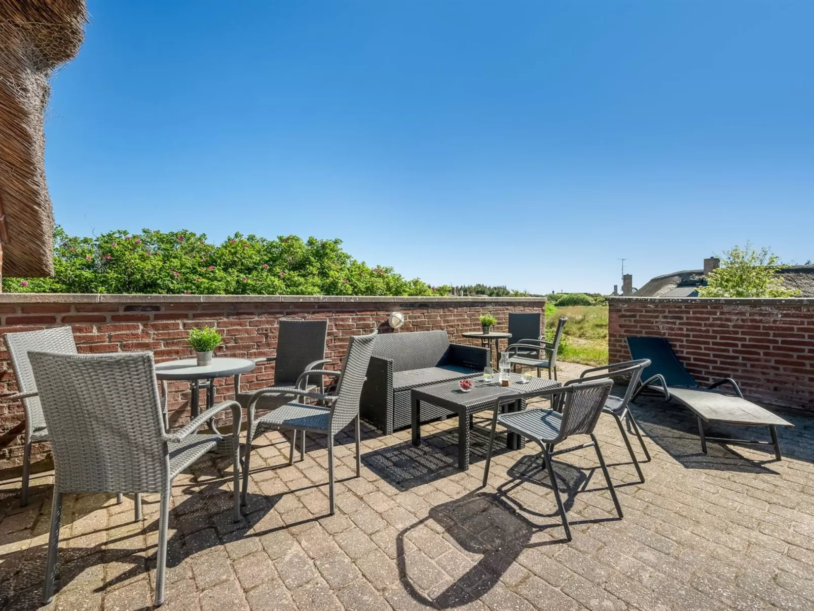 "Stella" - 700m from the sea-Buiten