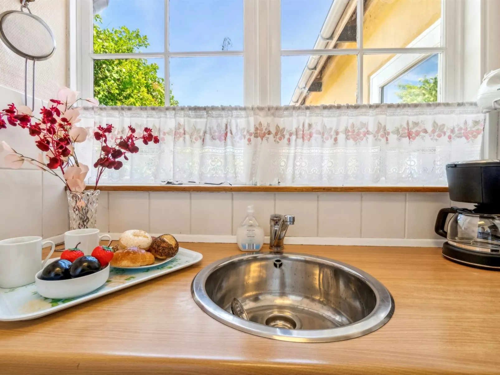 "Throtti" - 50m from the sea-Binnen