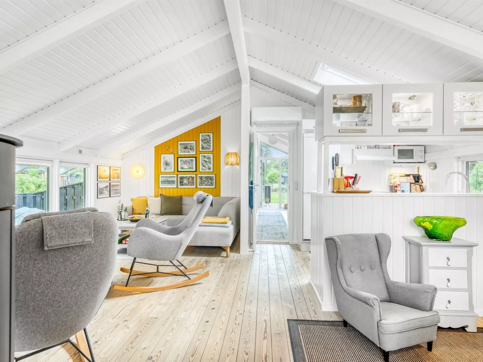 "Satzur" - 400m from the sea-Binnen