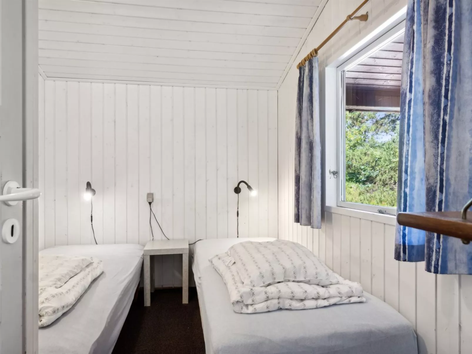 "Fritza" - 500m from the sea-Binnen