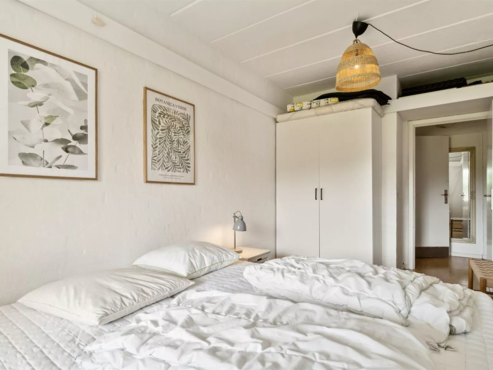 "Niyazi" - 6km from the sea-Binnen