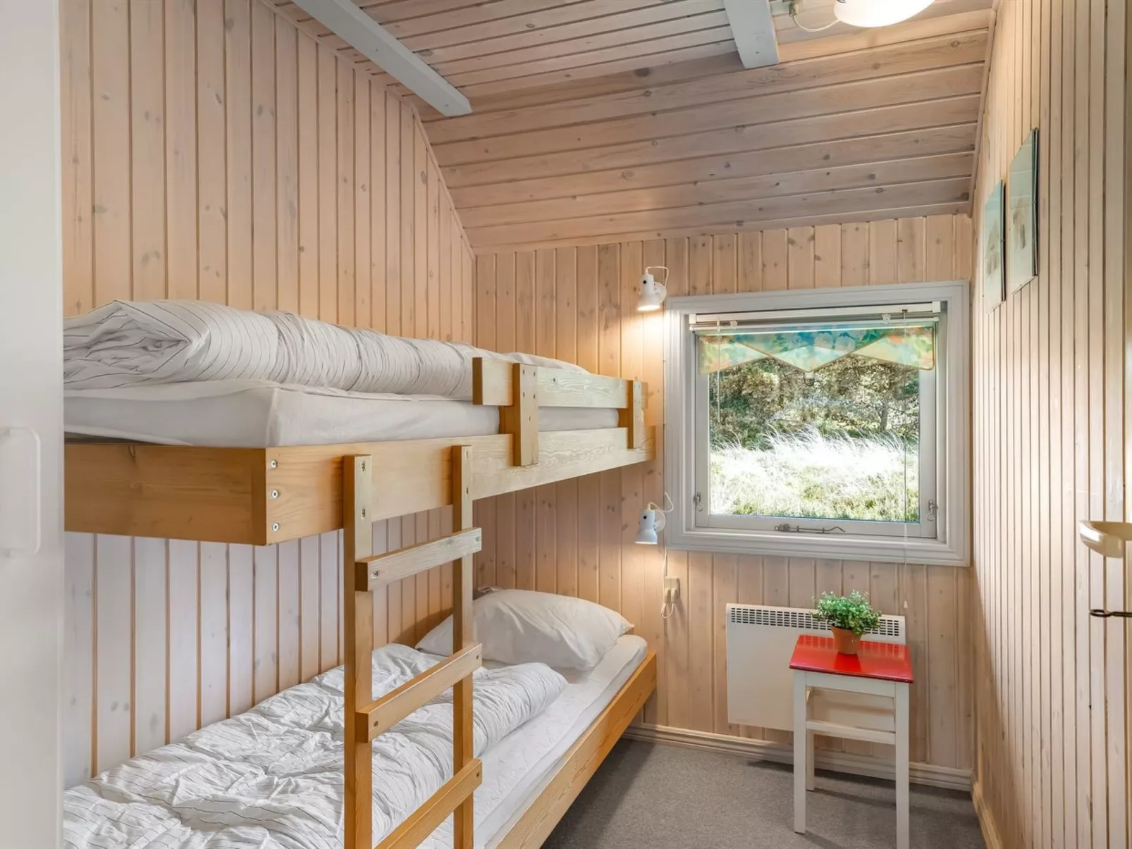 "Folmer" - 700m from the sea-Binnen