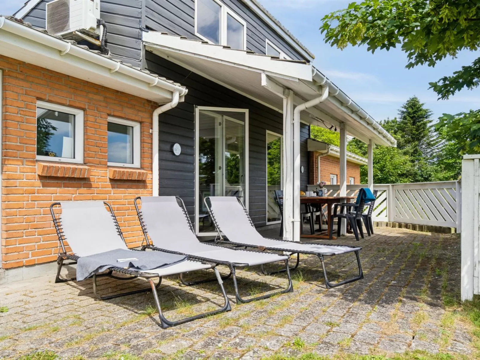 "Svenn" - 300m from the sea-Buiten