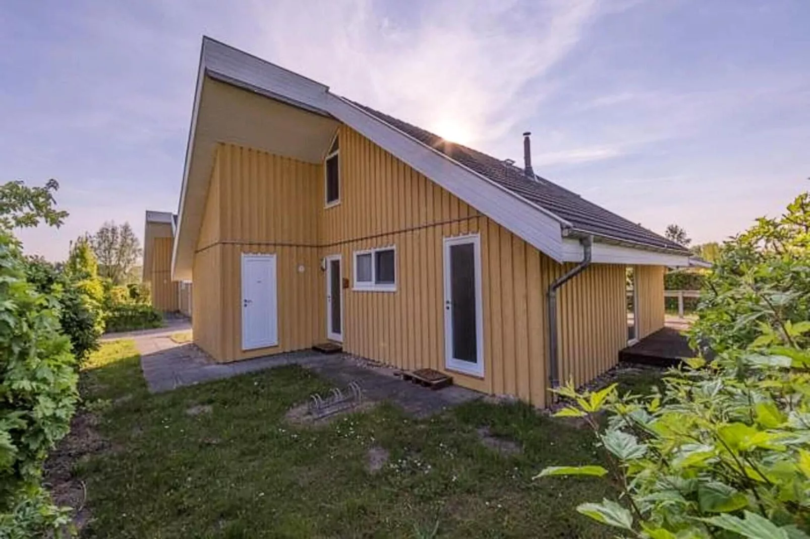 Ferienhaus Seeschwalbe-Classic 90 qm 60-Buitenkant zomer