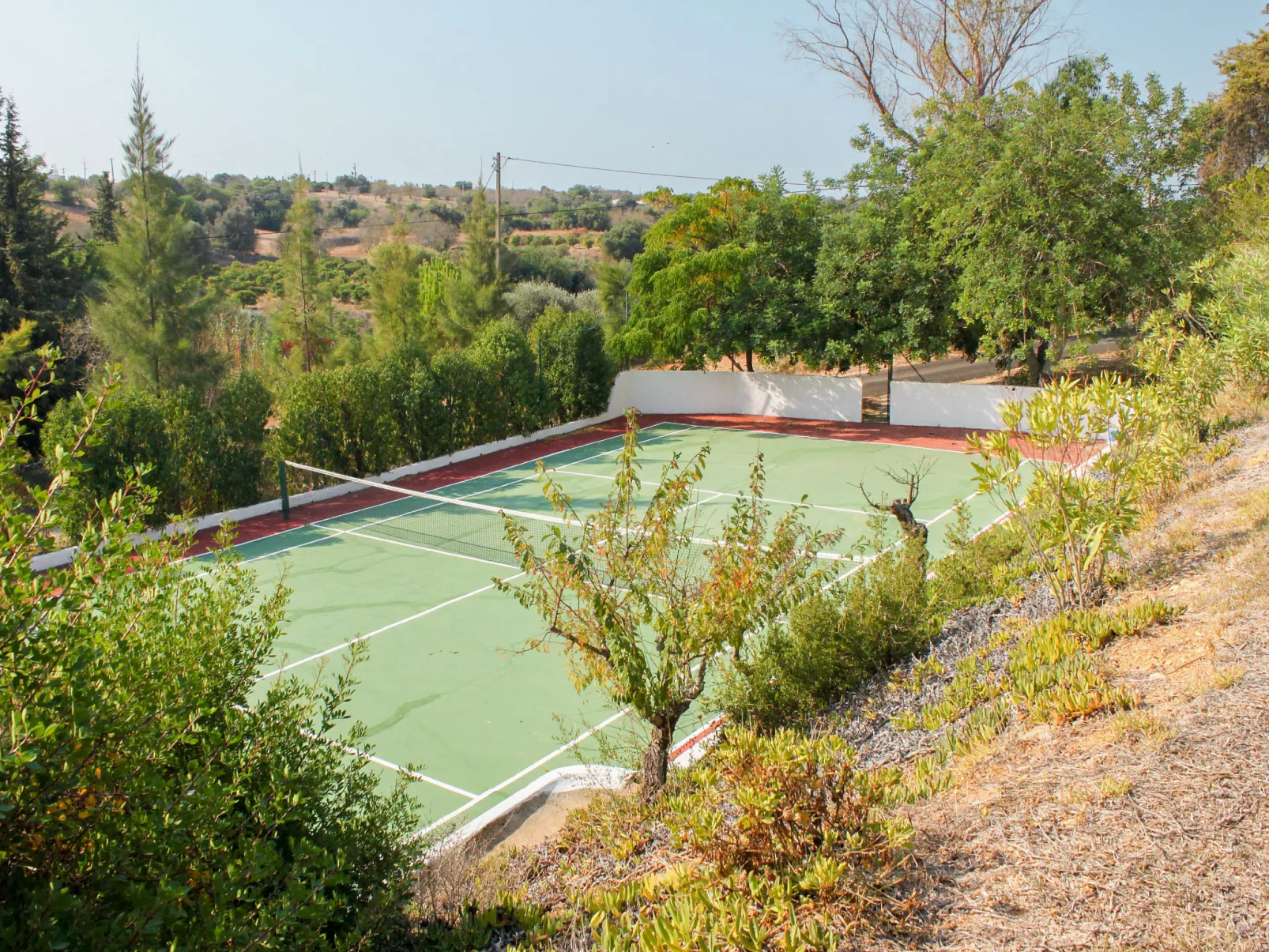 Neves II-Buiten