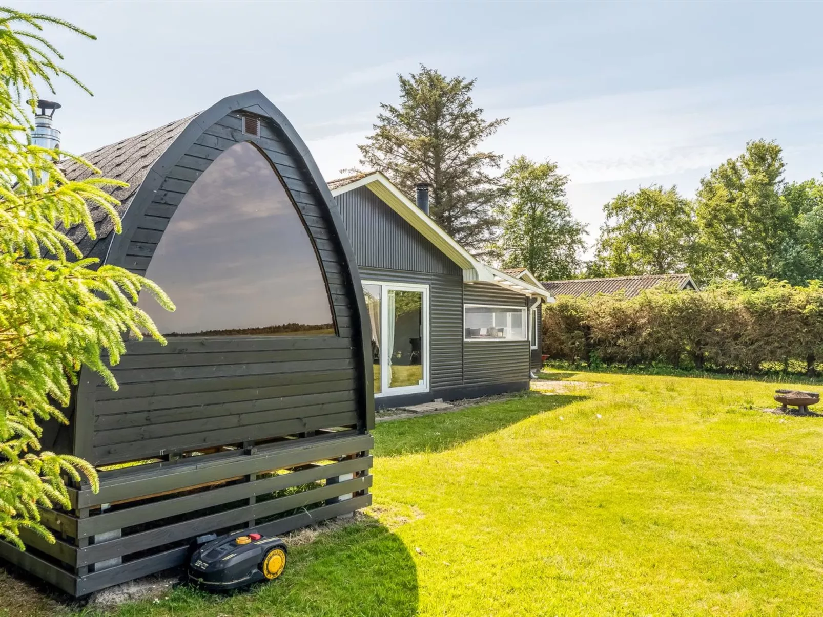 "Kanerva" - 100m to the fjord-Buiten