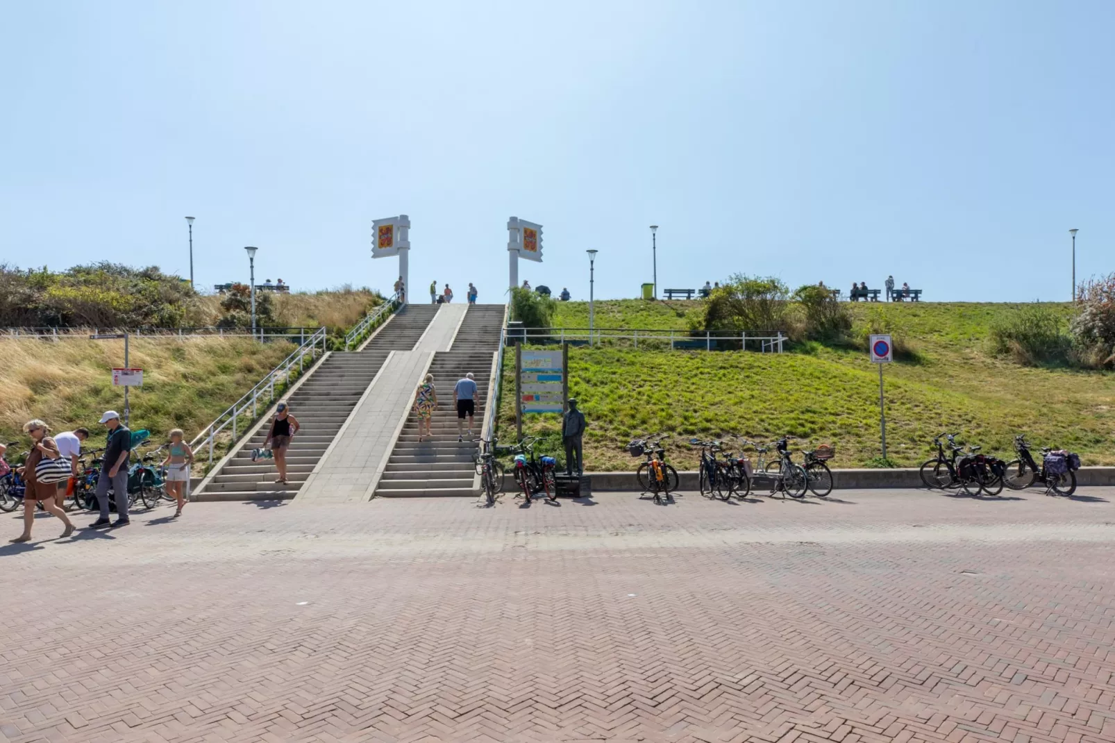 Vakantiehuisje Langstraat 29A Zoutelande 4 Personen  Comfortabel Verblijf-Gebieden zomer 1km