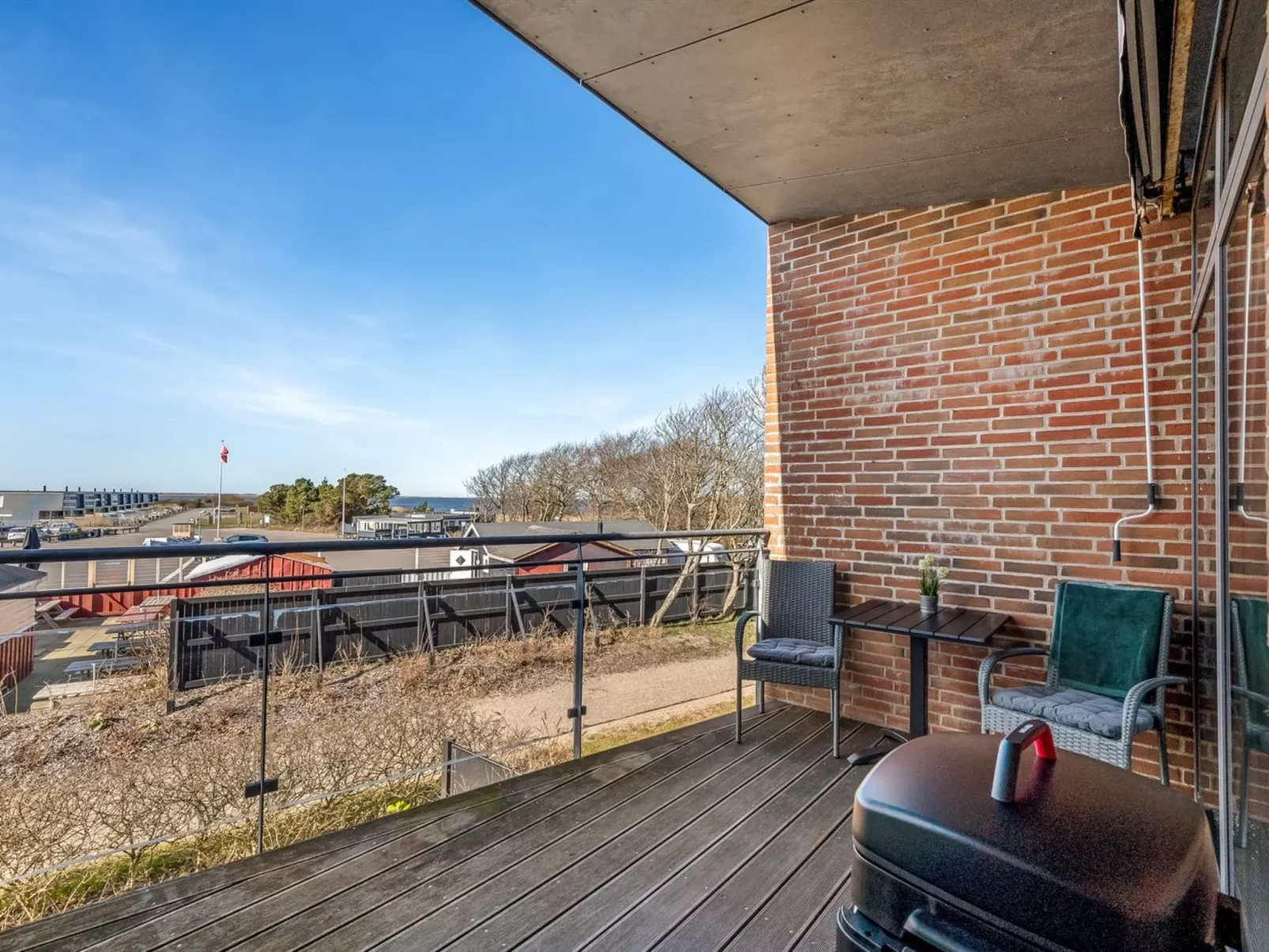 "Gustav" - 100m to the fjord-Buiten