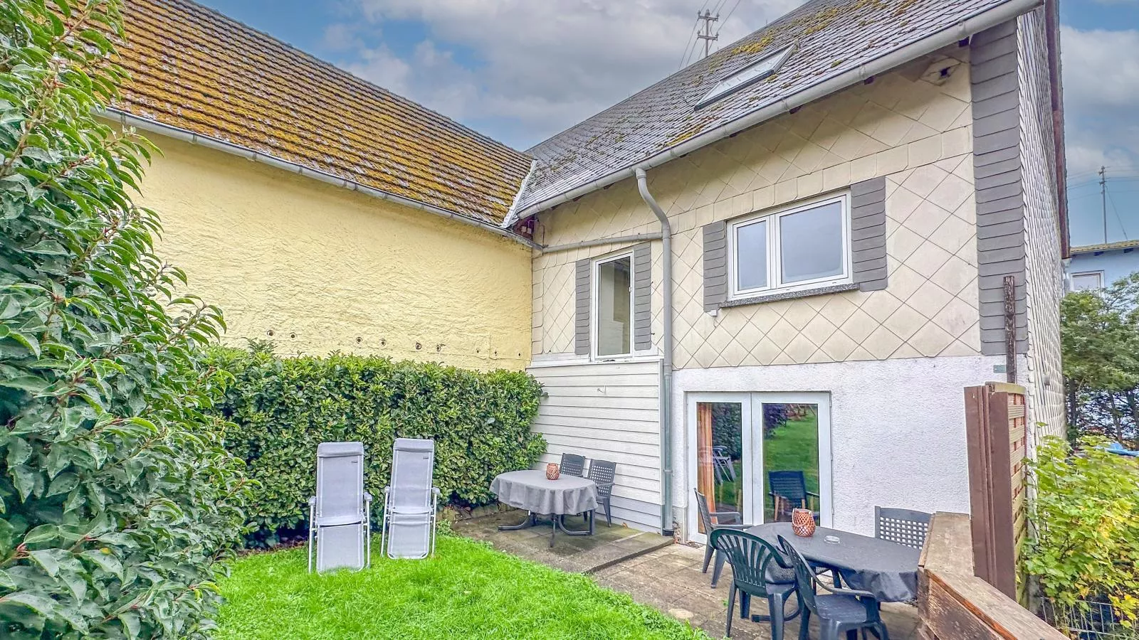 Herrenhaus-Buitenkant zomer