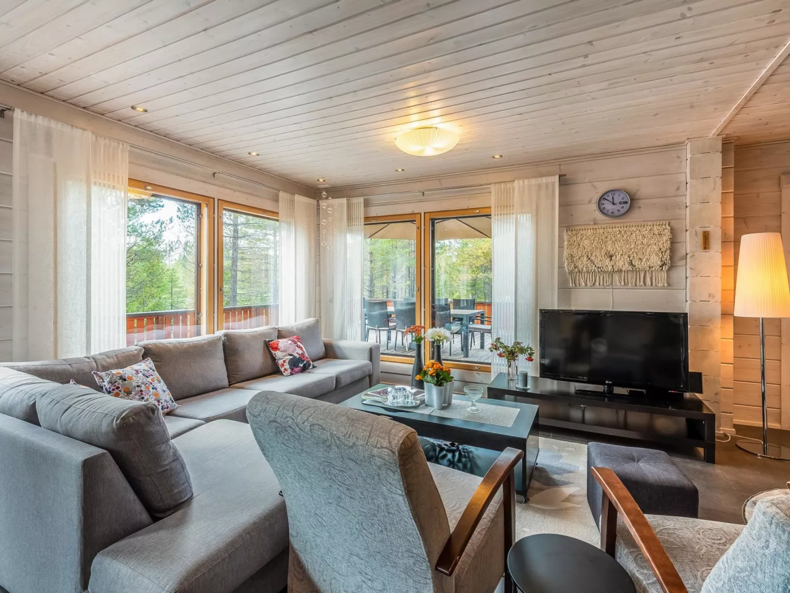 Lapinukonkäännös-Binnen