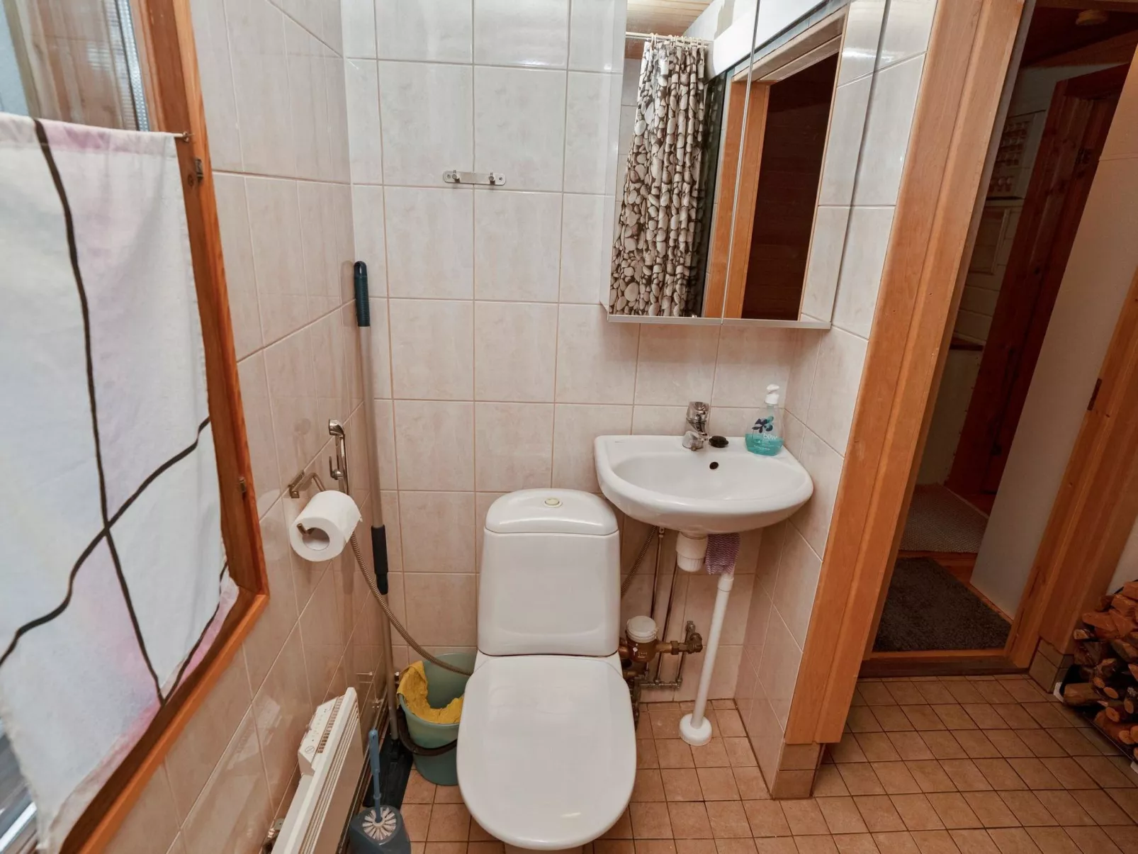 Kaukosaaren ahonrinne-Binnen