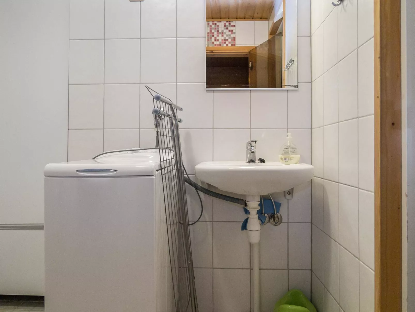 Alppitalo punatähti 7 as 4-Binnen