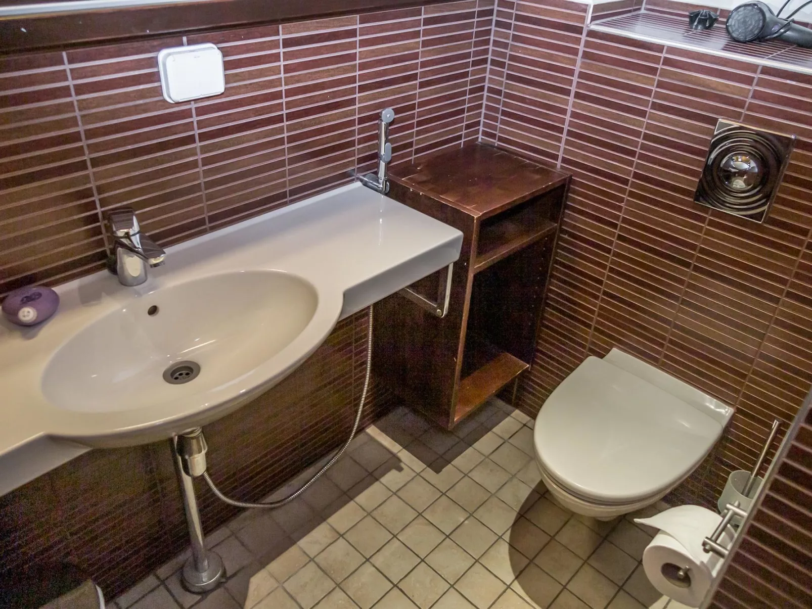 Tahko spa junior suite orange b2-Binnen