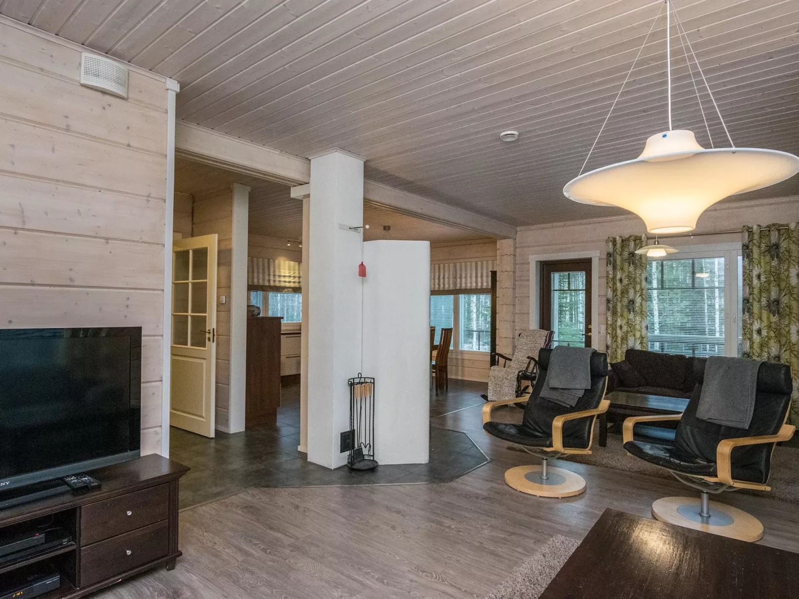 Villa puronotko-Binnen