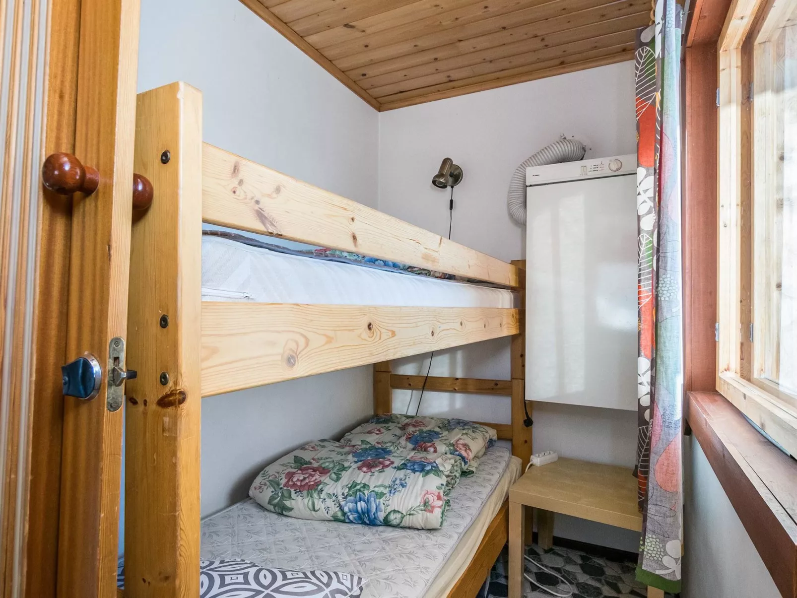 Alppikylä 3b paritalo-Binnen