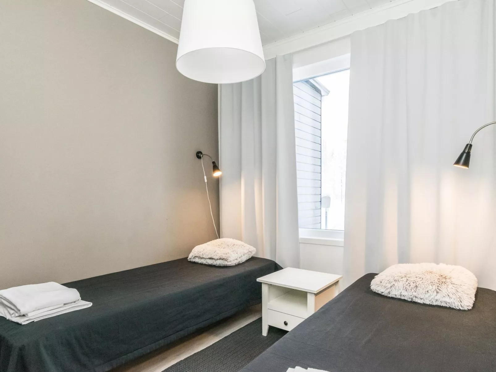 Skivillas paljakka 4. (2mh)-Binnen