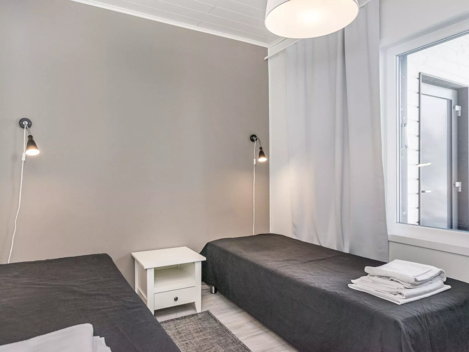 Skivillas paljakka 5. (3mh)-Binnen