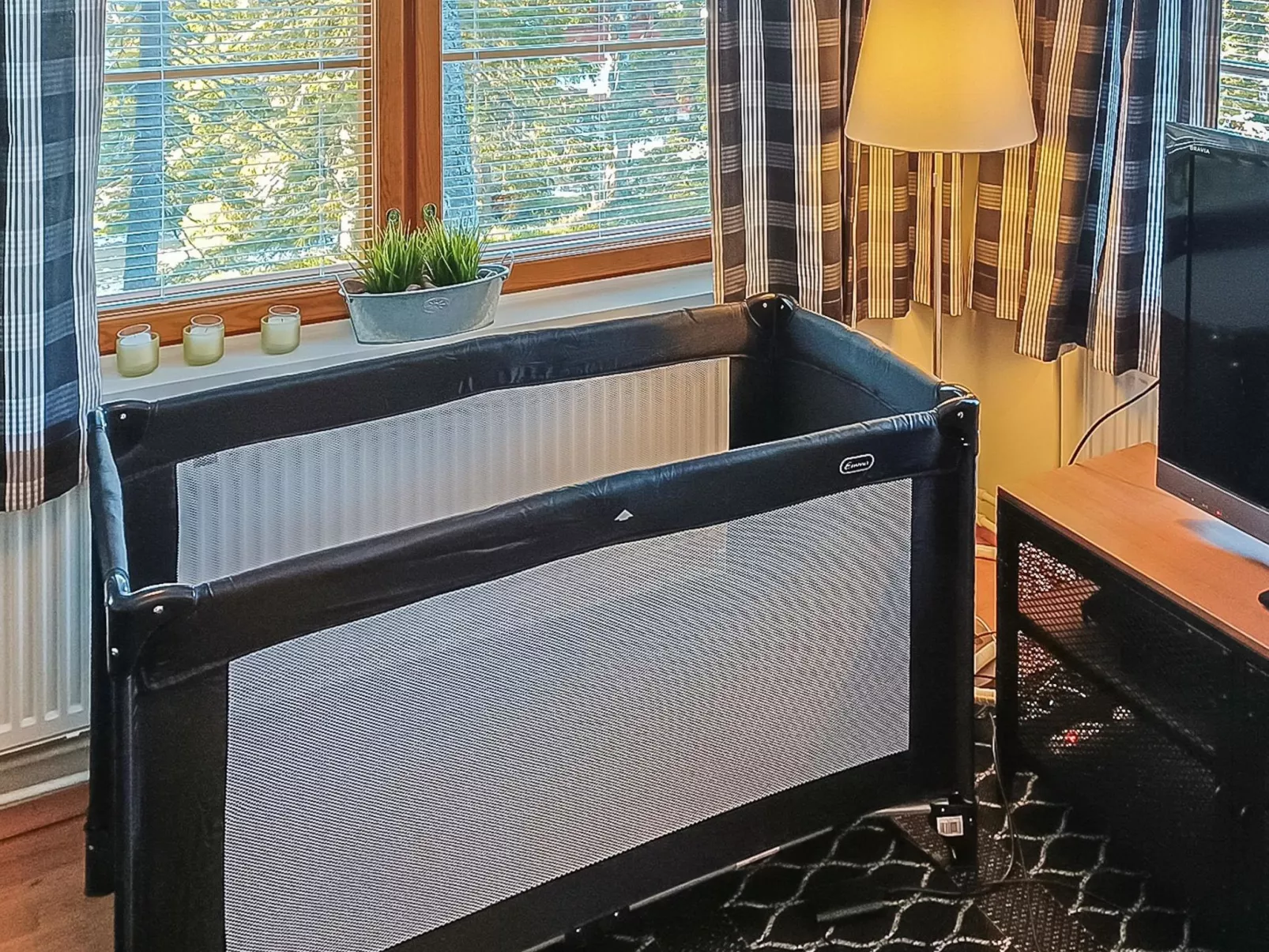 Karhunvartijan pirtti c 2-Binnen